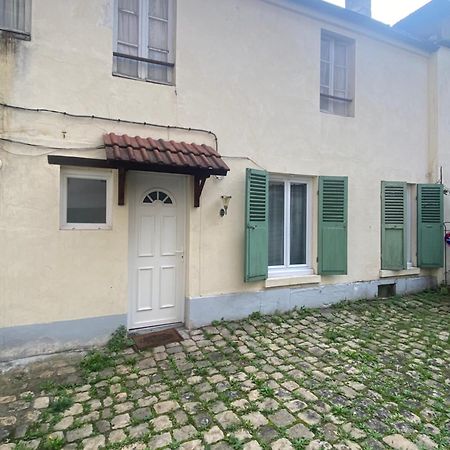 Appartement Versailles Centre Versalhes Exterior foto