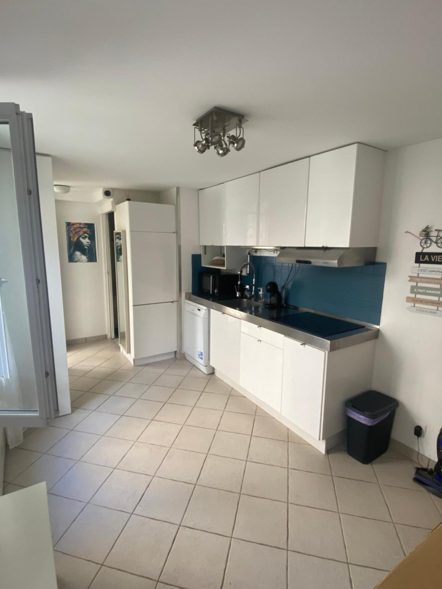 Appartement Versailles Centre Versalhes Exterior foto