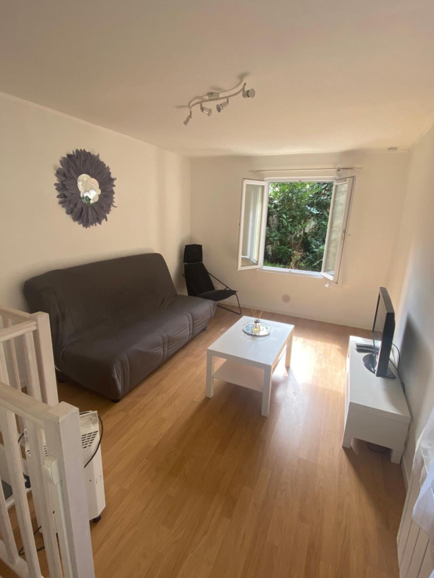 Appartement Versailles Centre Versalhes Exterior foto